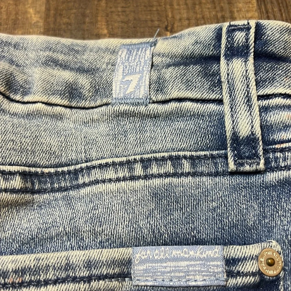 7 FOR ALL MANKIND High Rise Denim Cut Off Jean Shorts 24 - Picture 5 of 9